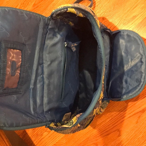 Small backpack - Picture 2 of 3